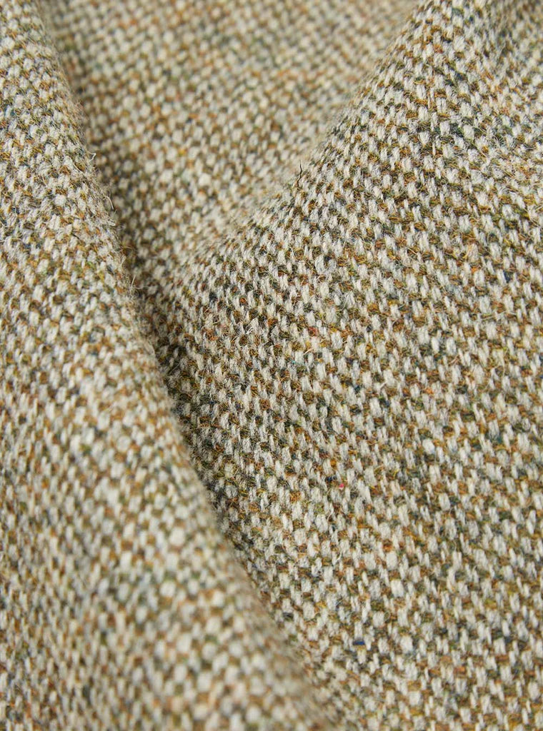 UNIVERSAL WORKS Bakers C Jacket In Weave Olive Herringbone Harris Tweed