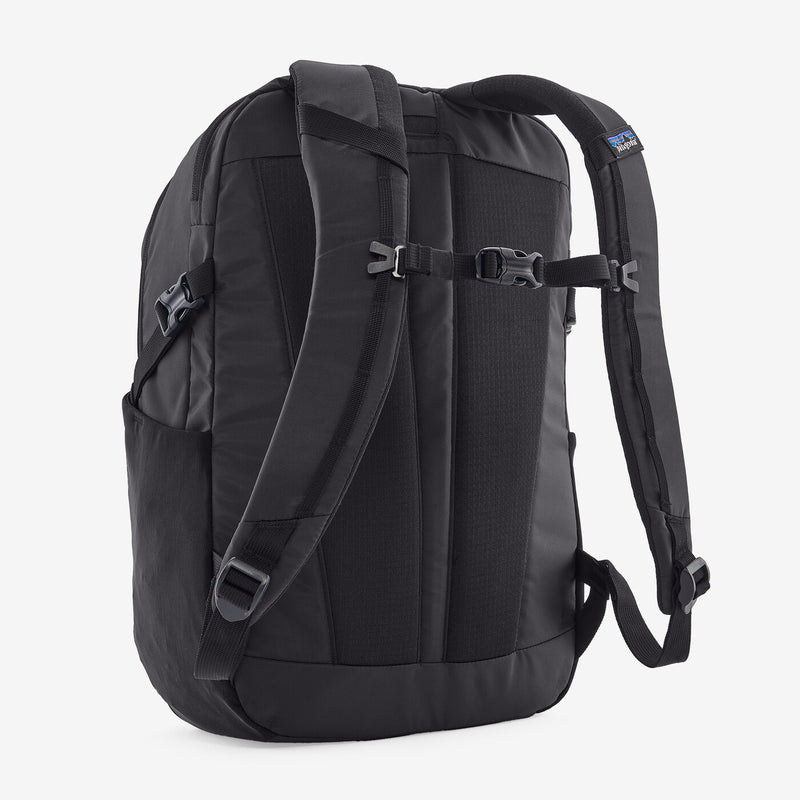 PATAGONIA Refugio Daypack 26L Black