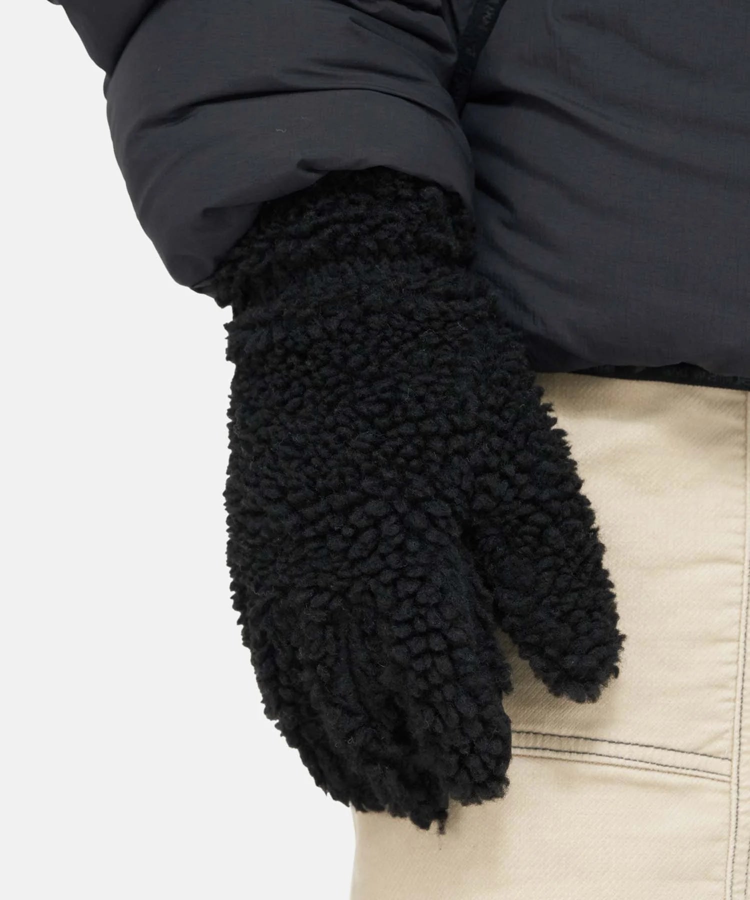 GRAMICCI X And Wander JQ Tape Fleece Glove Black