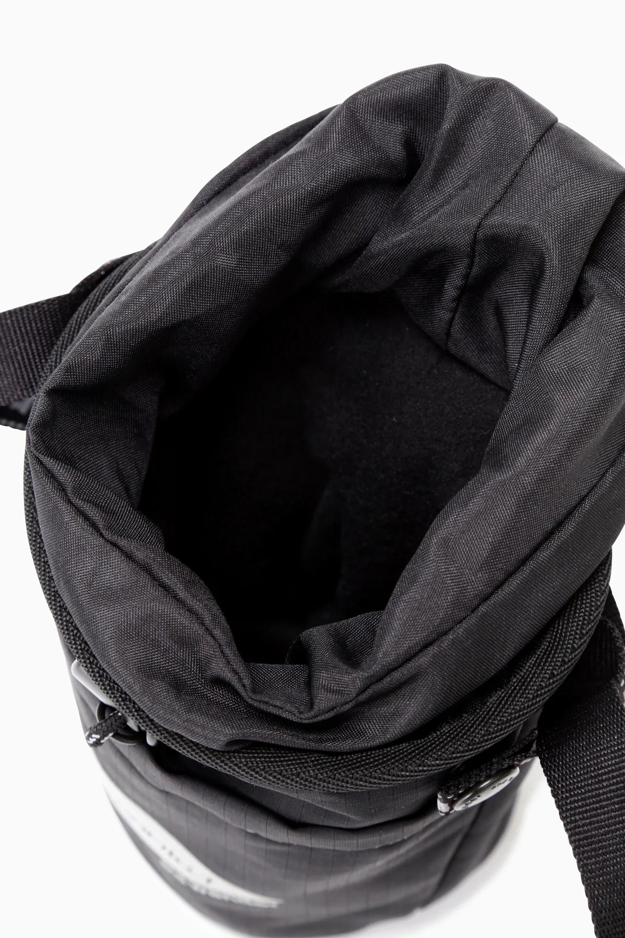 GRAMICCI X And Wander Padded Chalk Pouch Black